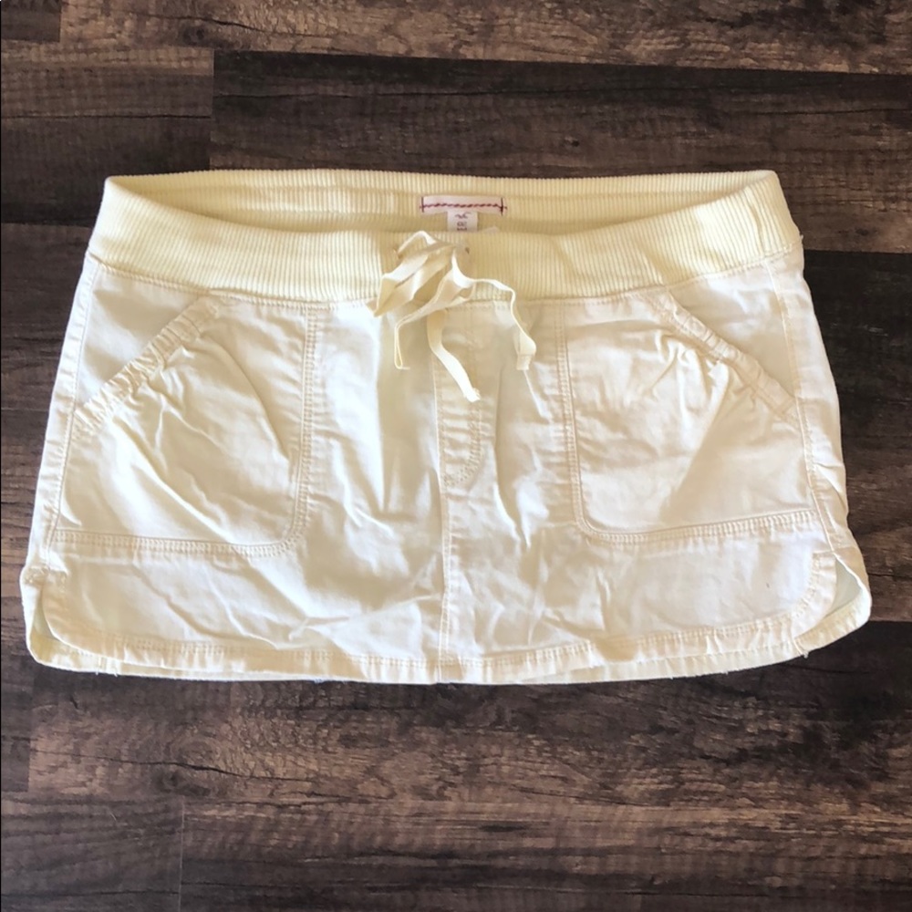 Hollister mini skirt